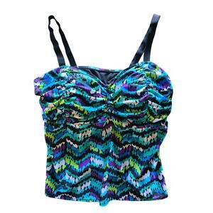 Beach Native Swim Top 24 Womens Plus Size Pullover Multicolor Beach Swimwear